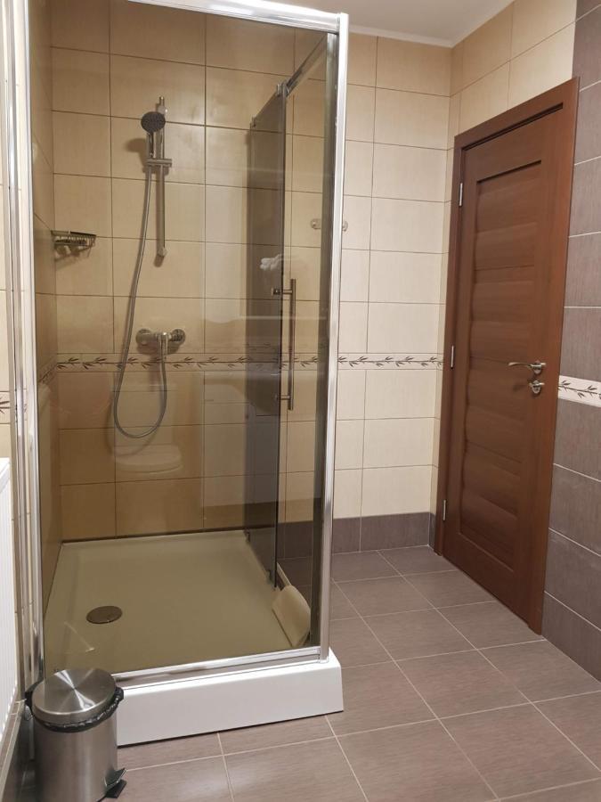 Resting House Hotel Braşov Eksteriør billede